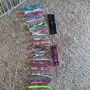 ON HOLD! 22 nike, adidas, under armour headbands